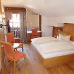 Kirchenwirt Hotel