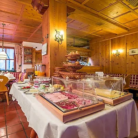 Kirchenwirt Hotel
