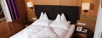 Kirchenwirt Hotel