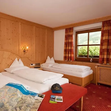 מלון Kirchenwirt קירשברג אין טירול